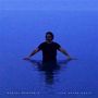 "Daniel Benyamin | Life After Music" in weißem Text auf blauem Hintergrund. Ein Mann steht im Wasser, Arme ausgestreckt., 2 CDs