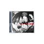 Auf einem CD-Cover steht "PEACE IN PLACE". Dahinter ist ein abstraktes schwarz-weißes Bild zu sehen., CD
