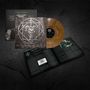 "Signum of hate" ist auf einem Plattencover und Booklet zu lesen. Eine Vinyl-Schallplatte zeigt ein düsteres Artwork., LP