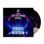 "AJR Live from The Hollywood Bowl" steht über einer beleuchteten Bühne, umgeben von einem großen, lila-gefärbten Bogen., CD