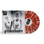 Text: „POSSESSED“. Invertiertes Foto zweier Kinder in Venom-Shirts. Bunte Schallplatte in Rot-Weiß., LP