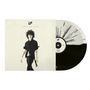 "LP" und "LOST ON YOU" auf Plattencover, zeigt Person mit lockigem Haar in Schwarz. Schwarze und weiße Vinyl-Schallplatte., 2 LPs
