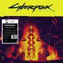 Titeltext: "Cyberpunk 2077". 

Ein stilisiertes Rückgrat mit Kabeln vor gelbem Hintergrund.