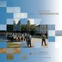 "DEUTSCHE ARMEEMÄRSCHE BAND 2", gezeichnete Soldaten in grauer Uniform marschieren, Gebäude im Hintergrund., 2 CDs