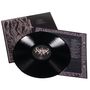 Schwarze Vinyl-Schallplatte, Cover mit Trackliste links, Innenhülle mit dekorativen Mustern und Texten., LP