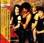 Vol. 1: RENOVATIONS (2022 REMIXES). Vier Männer in schwarzen Outfits posieren energisch. Japanische Schrift auf gelbem Streifen links., CD