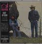 Links steht "BIGPINK" über "EAST OF EDEN" auf einem schwarzen Streifen. Zwei Männer lehnen an einem Baum, einer trägt einen Strohhut., CD