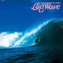Oben in rosa Schrift: "Music From The Original Motion Picture Soundtrack Big Wave". Ein Surfer reitet eine riesige blaue Welle., LP