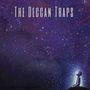 Text: "The Deccan Traps". Eine illustriert leuchtende Figur mit VR-Brille sitzt unter einem Sternenhimmel., CD
