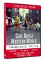 3 DISC SPECIAL EDITION. SOUL BOYS OF THE WESTERN WORLD. SPANDAU BALLET: THE FILM. Eine Band steht auf einer Straße.