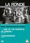 Texte: "LA RONDE", "NEWLY RESTORED DIGITAL VERSION", "ONE OF THE MARVELS OF CINEMA", "MASTERPIECE". Szene mit Theaterelementen.