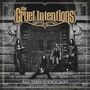 "The Cruel Intentions" und "All Hail Hypocrisy". Vier Personen posieren vor einem alten Gebäude., LP