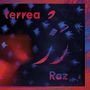 "Terrea" und "Raz" auf dunklem Hintergrund, überlagert von blauen und roten abstrakten Zeichen und Mustern., CD