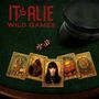 „IT’S ALIE WILD GAMES“. Tarotkarten, ein schwarzer Hut und Würfel auf grünem Grund., CD