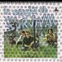 Text: "la onda de the SURVIVAL". Vier junge Männer knien in einem grünen Feld. Pop-Art-Stil mit lila Punkten., LP