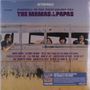 FAREWELL TO THE FIRST GOLDEN ERA, THE MAMAS & THE PAPAS. Vier Personen schauen aus einem alten Busfenster., LP