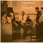 "brown and roach incorporated" steht im Bild. Fünf Musiker mit Instrumenten, darunter Saxophon und Kontrabass, in einer entspannten Studioatmosphäre., LP