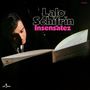 "Lalo Schifrin, Insensatez" in Weiß und Pink. Ein Mann liest konzentriert Noten am Klavier., LP