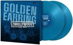 „GOLDEN EARRING ZWOLLYWOOD (LIVE 1980)“. Zwei blaue Schallplatten mit Cover. Musiker im Hintergrund.
