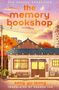 "The Memory Bookshop" von Song Yu-jeong, übersetzt von Shanna Tan. Illustration eines Buchladens in herbstlicher Umgebung., Buch