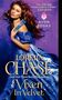 "Eine der besten Romance-Autoren aller Zeiten." AVON BOOKS. LORETTA CHASE: Vixen In Velvet. Frau in blauem Kleid mit Fächer.