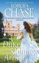 Titel: "A Duke in Shining Armor". Vor einem Schloss steht eine Frau im weißen Kleid. Autor: Loretta Chase.