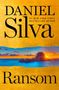 Text: "Daniel Silva, Ransom, #1 New York Times Bestselling Author." Goldener Hintergrund, Meer und Sonnenuntergang., Buch