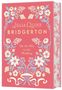"JULIA QUINN BRIDGERTON On the Way to the Wedding" steht auf einem rosa Buch mit floralen Verzierungen., Buch