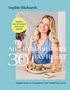 "The Anti-Inflammatory 30-Day Reset" von Sophie Richards. Eine lächelnde Frau hält einen Salat in der Küche.