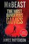 Der Text lautet: "MrBeast, The Most Dangerous Games, James Patterson, Large Print Edition." Im Zentrum eine Person auf rotem Hintergrund., Buch