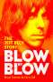 „The Jeff Beck Story: Blow by Blow“ von Brad Tolinski & Chris Gill. Porträt eines Mannes mit langen Haaren in Gelb- und Rottönen.