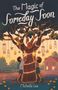 Text: "The Magic of Someday Soon", "An unlikely friendship and adventure stir up enchanted possibilities.", "Michelle Lee". Zwei Kinder schmücken einen Baum mit Lichtern und Laternen, im Hintergrund ein Haus., Buch