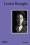 "Letizia Battaglia", Thames & Hudson, Photofile. Schwarz-Weiß-Porträt einer Frau mit geschlossenen Augen, Schatten auf Gesicht., Buch