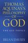 Text: "Thomas Aquinas's Philosophy of God: The Key Topics" von Brian Davies. Blauer Hintergrund, goldene Schrift.