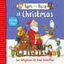 Text: "Tom and Bear at Christmas", "Lift the flaps!", "Ian Whybrow", "Axel Scheffler". Illustration: Ein Schlitten mit Weihnachtsmann, Geschenken und Tieren., Buch