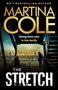 "Martina Cole, Doing time runs in the family, The Stretch." Ein Mensch steht auf einer Treppe vor Stacheldraht.