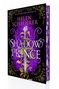 „The Shadow Prince“ von Helen Scheuerer. Lila Hintergrund mit Schwert und Ranken. Verzierungen in Gold.