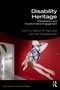 "Disability Heritage", herausgegeben von Manon S. Parry und Leni Van Goidsenhoven. Kunstinstallation mit roter Wand., Buch