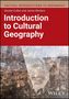 "Introduction to Cultural Geography: A Critical Approach" von Jamie Winders und Declan Cullen, überlagertes Stadtbild., Buch