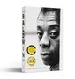 „A Love Story“, „Baldwin“, „Nicholas Boggs“. Schwarz-Weiß-Foto eines nachdenklichen Mannes im Profil.