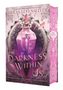 „The Darkness Within Us“ von Tricia Levenseller. Violett/pinkes Fläschchen in dekorativem, floralen Stil. 