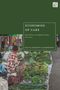 Text: "Economies of Care: Market Women in the Highlands of Papua New Guinea" von Olivia Barnett-Naghshineh. Frau auf Markt.