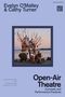 "Evelyn O'Malley & Cathy Turner. Open-Air Theatre: Concepts and Performance Practices. Menschen auf Holzstruktur am Strand."