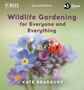 "Wildlife Gardening for Everyone and Everything", Marienkäfer auf violetter Blüte. Autor: Kate Bradbury., Buch