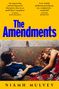 „The Amendments“, Emma Donoghue und Jessie Burton loben, Niamh Mulvey unten. Zwei Frauen liegen auf einem Sofa.