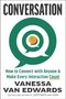 „CONVERSATION“, Ringe mit Sprechblasen; Text: Vanessa Van Edwards, „How to Connect with Anyone & Make Every Interaction Count“., Buch