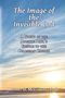 "The Image of the Invisible God" und weitere Titel auf blauem Himmel, Sonnenuntergang über ruhigem Wasser darunter., Buch