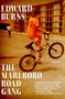 "Edward Burns, The Marlboro Road Gang, a novel." Junge in orangefarbenem Trikot fährt Fahrrad, unscharfes Stadtbild im Hintergrund., Buch