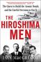 "The Hiroshima Men." Männer in Uniform vor einem Flugzeug im Hintergrund. Autor: Iain MacGregor.