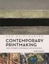Text: "CONTEMPORARY PRINTMAKING: safer intaglio techniques and processes, Mark Graver." Kunstvolle, gemalte Flächen., Buch